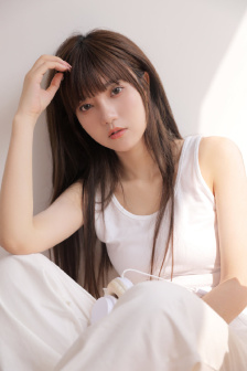 粉嫩清纯美女第一次